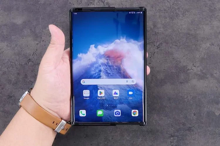 Voici le LG Rollable, tragiquement annulé, être mis à l'épreuve 57 LG Rollable 4 jpeg