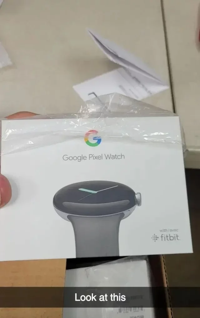 Pixel Watch box jpeg