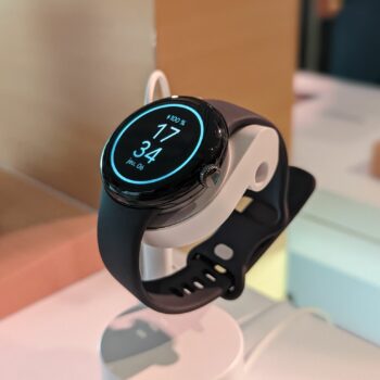 Pixel Watch Hands on 3