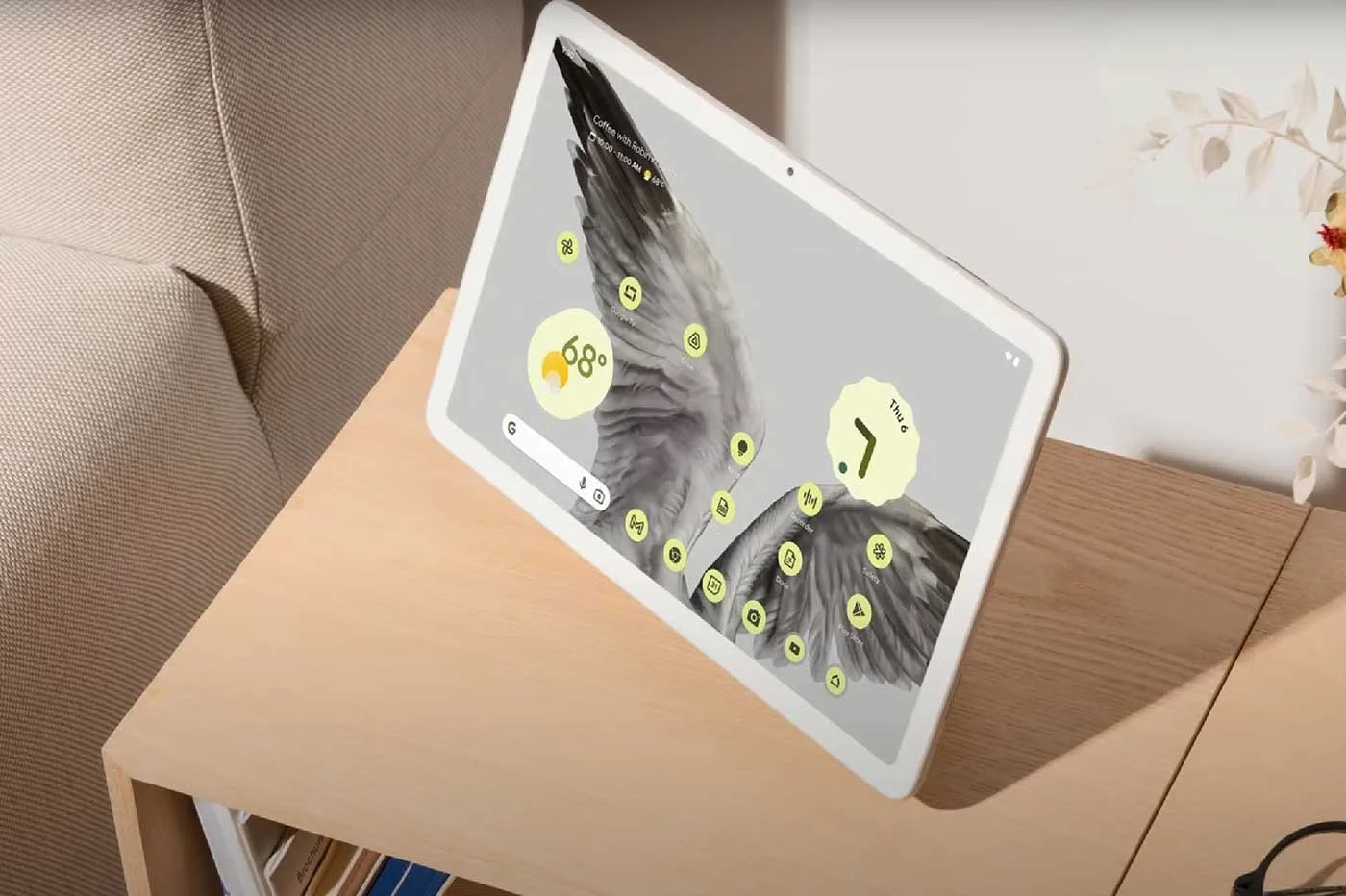 google pixel tablet table