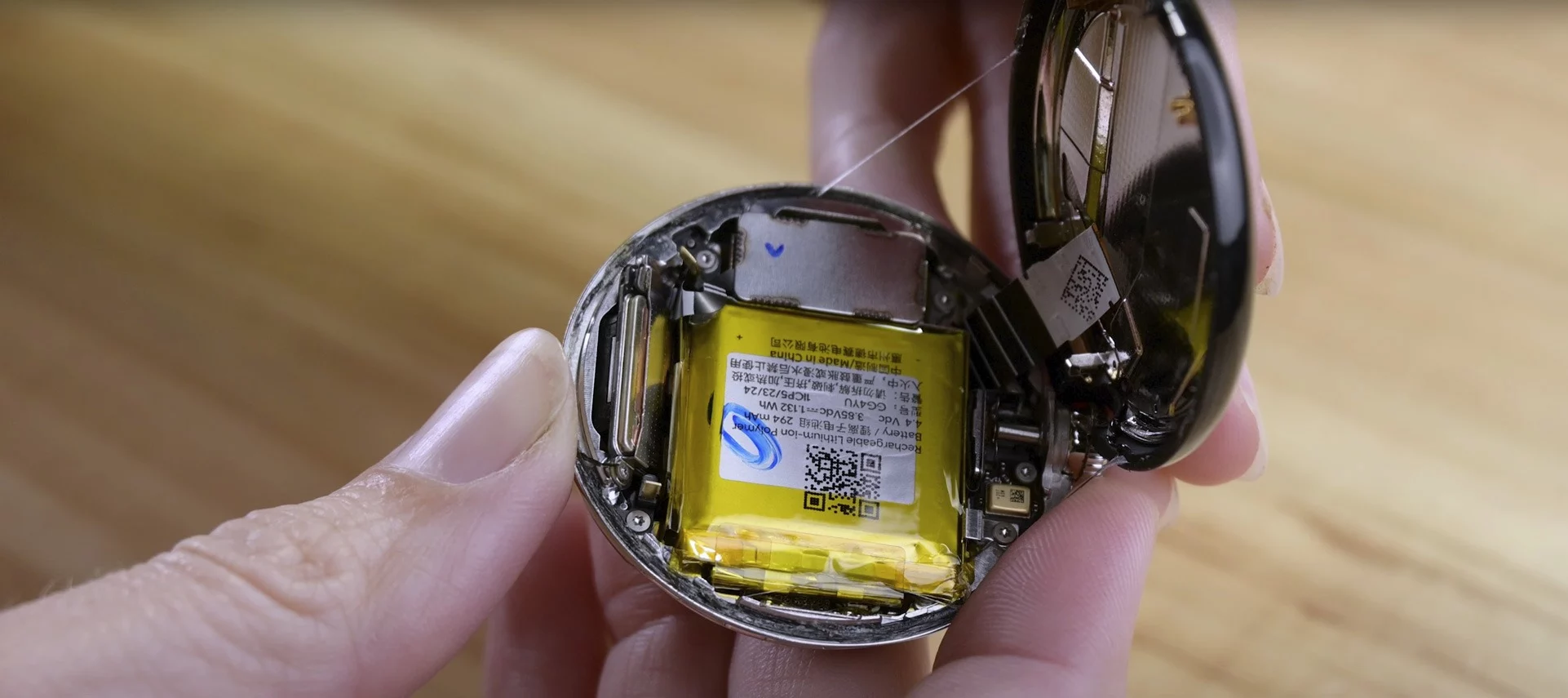 pixel watch opening jpeg