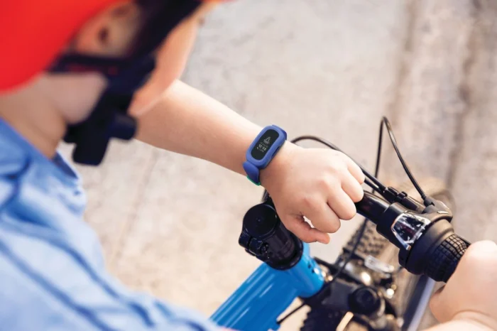 Fitbit et Google travailleraient au développement d’un wearable pour enfants