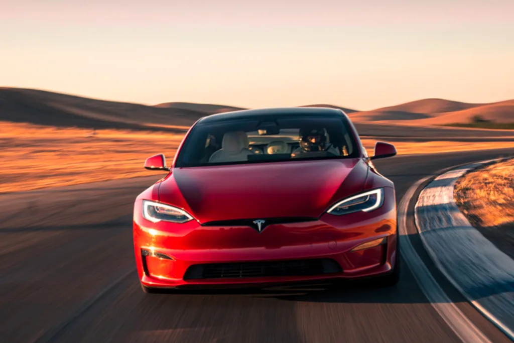 tesla model s 2022 rouge av mk
