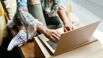 Swift Go 14 Intel lifestyle 01