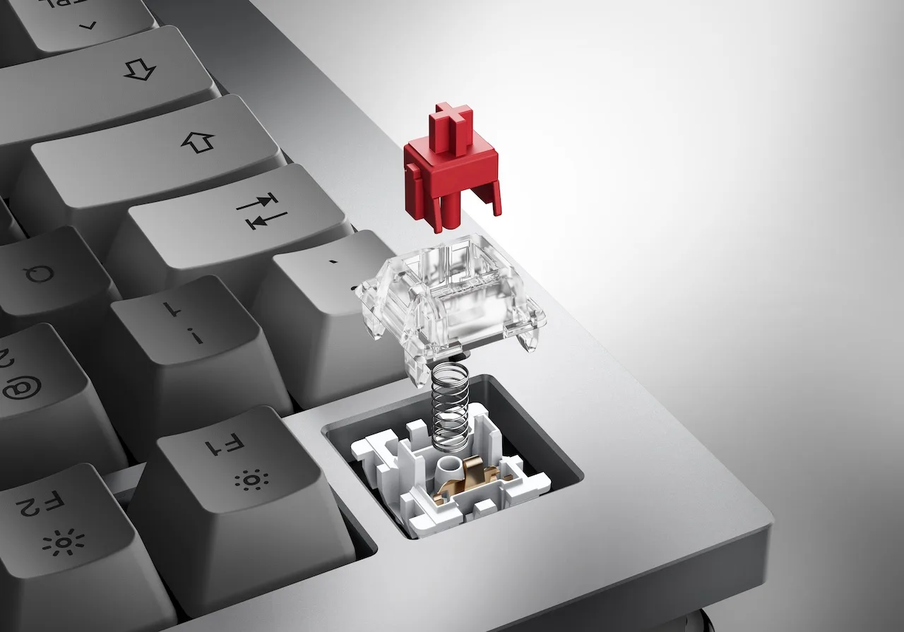 OnePlus Featuring Keyboard 81 Pro red switches jpg