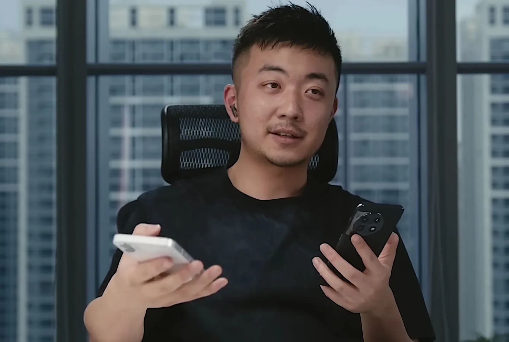 Carl Pei passe en revue le OnePlus 11 et le compare à son Nothing Phone (1)