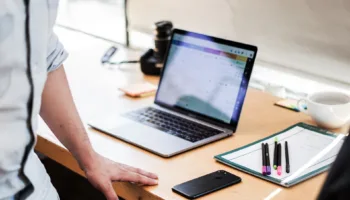 yulissa tagle FfNBO1SDE78 unsplash