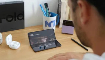 Galaxy Z Fold 4 30 jpg