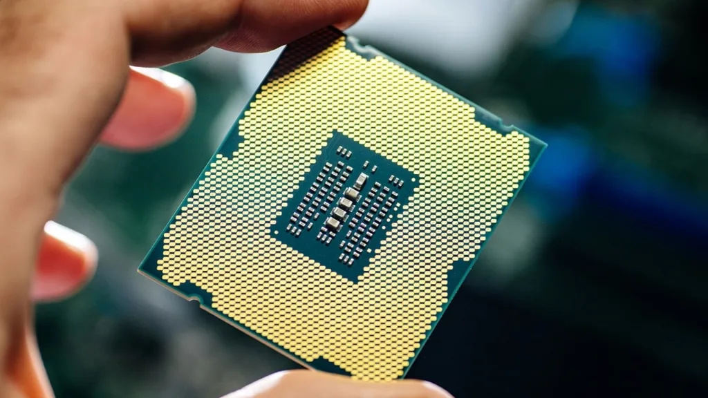 Microsoft may be helping AMD wit