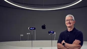 Apple WWDC23 Tim Cook with Apple Vision Pro big.jpg.large 2x