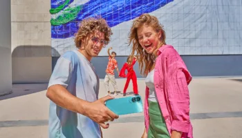 HONOR 90 Lite Visuel lifestyle 6