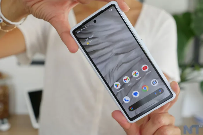 Google Test du Google Pixel 7a : le meilleur smartphone à petit prix en 2023