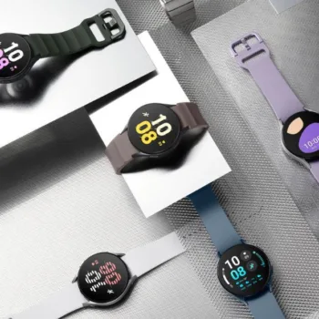 THUMB 003 product galaxy watch5 graphite sapphire silver