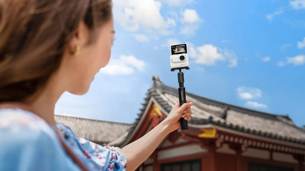 La minuscule caméra d'action magnétique Insta360 Go 3 est très cool ! 51 Vlogging 02