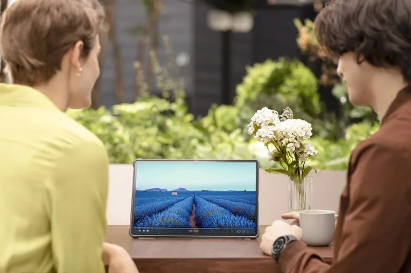 0B9E7A400A00B81395E8251F02320AD2 jpg