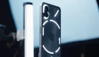 Nothing Phone 2 back