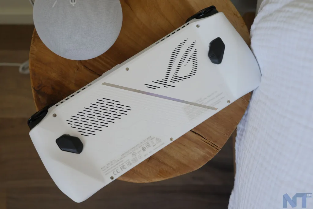 Test de la ASUS ROG Ally : le rival le plus puissant de la Steam Deck 21 ASUS ROG Ally 27