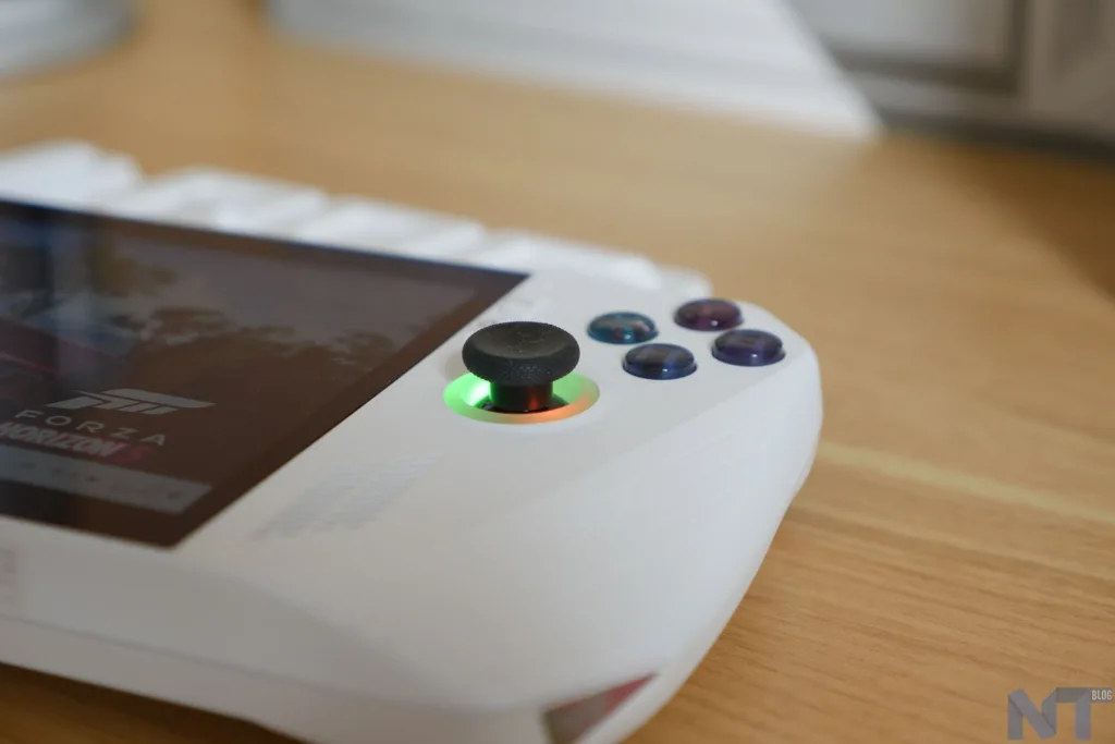Test de la ASUS ROG Ally : le rival le plus puissant de la Steam Deck 20 ASUS ROG Ally 52