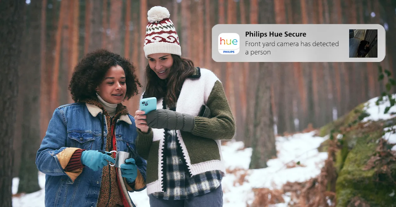 Philips Hue Secure Lifestyle 2 jpg