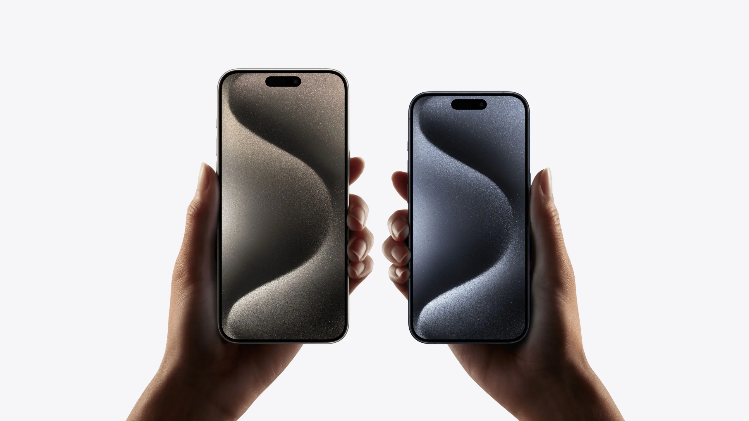 Voici les nouveaux iPhone 15 Pro et iPhone 15 Pro Max avec une structure en titane