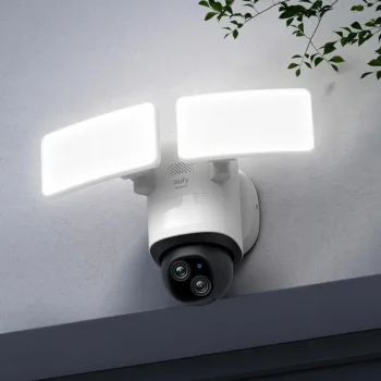 Floodlight Cam E340 3