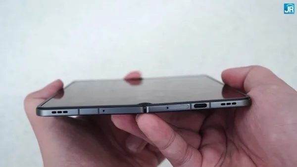Le pli de l'écran du OnePlus Open passe presque inaperçu dans une vidéo de prise en main 67 OP Open Find N3 Display Crease 3 jpg