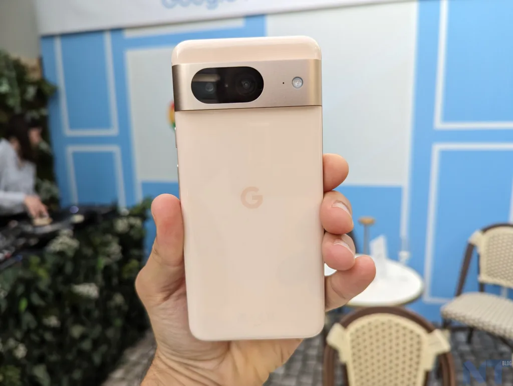 Prise en main des Google Pixel 8 et Pixel 8 Pro 28 Pixel 8 Pixel 8 Pro 32