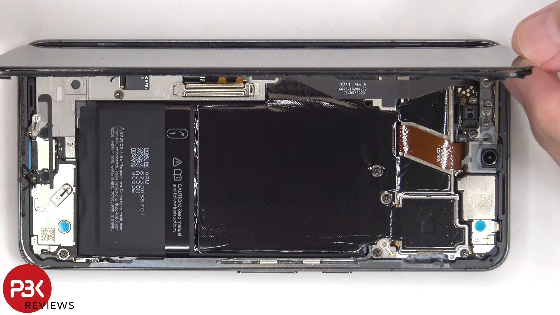 Il existe déjà une vidéo de démontage du Pixel 8
