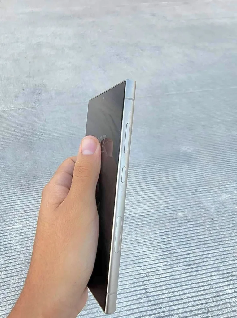 Les fuites du Samsung Galaxy S24 Ultra révèlent des modifications de design qui pourraient diviser l'opinion 53 galaxy s24 ultra leak 3