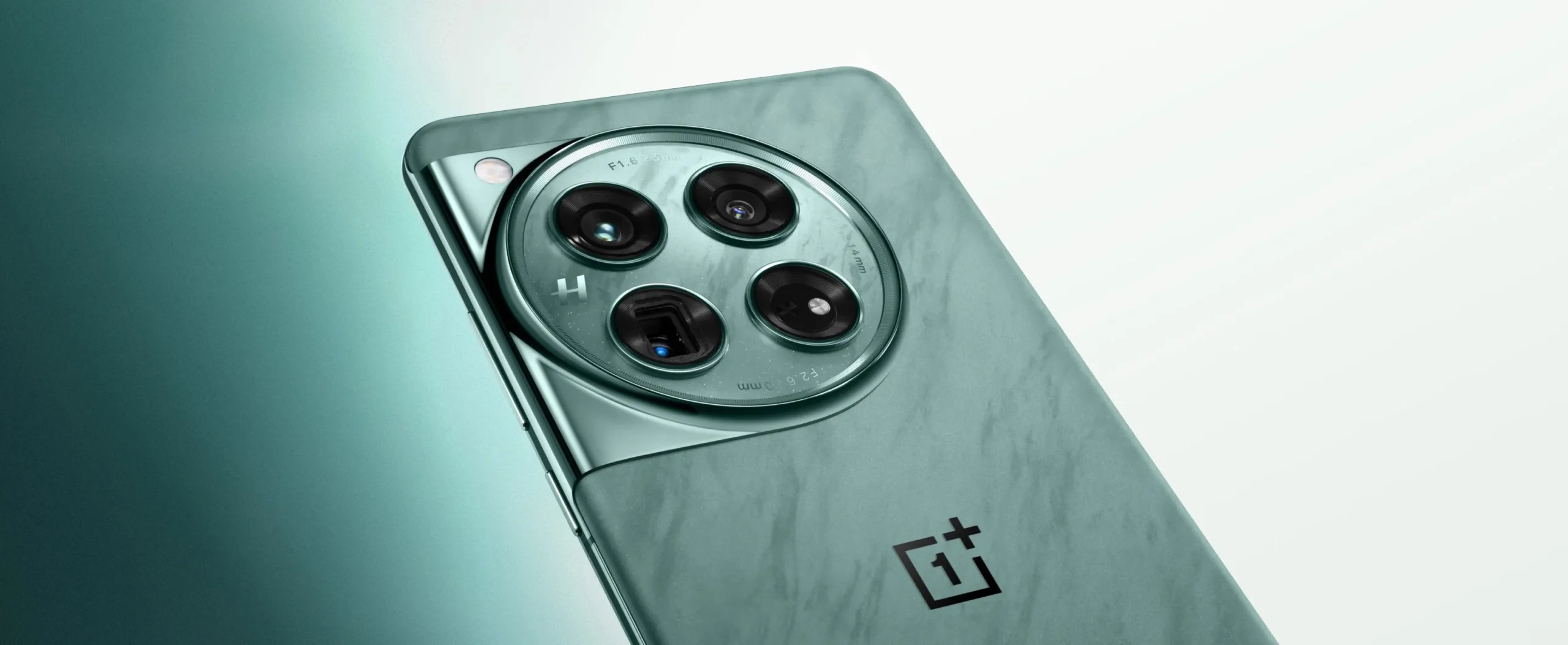 kv pc.webp.thumb copie scaled