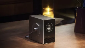 LG CineBeam Qube 1