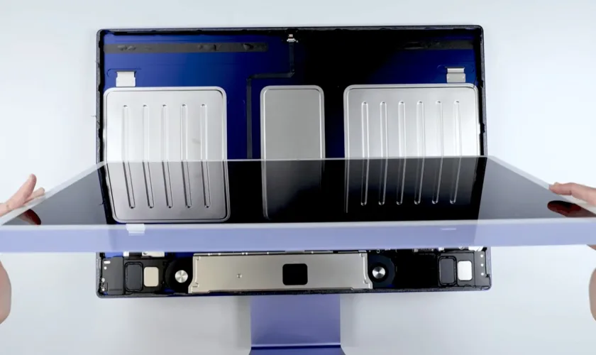 Le démontage de l'iMac M3 d'Apple par iFixit révèle une meilleure réparabilité 77 M3 iMac teardown 1