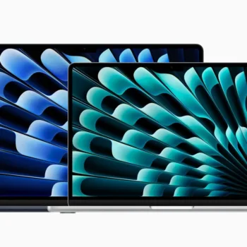 Apple MacBook Air 2 up front 240