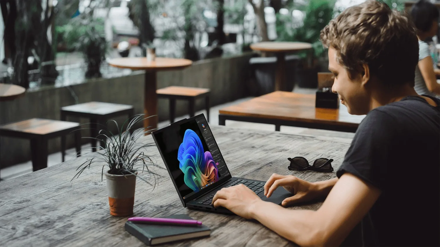 Lenovo dévoile les Yoga Slim 7x et ThinkPad T14s Gen 6 avec Snapdragon X Elite