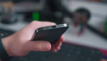 Vers un iPhone 17 plus mince : Apple veut innover dans le design