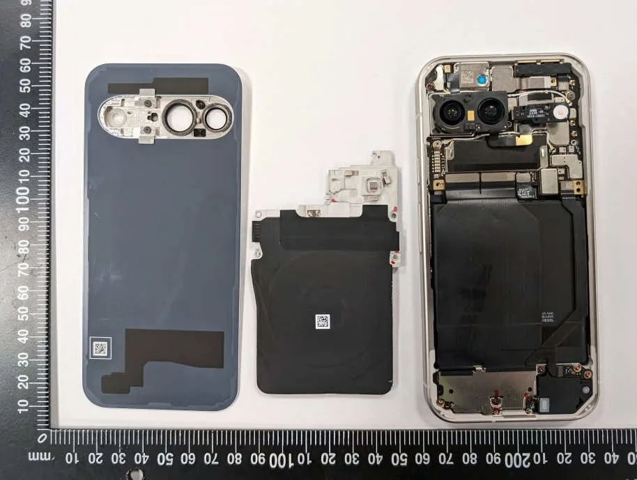 Révélation du Google Pixel 9 Pro Fold : Photos, batteries et vitesse de charge 64 Pixel9Photos 086 jpg