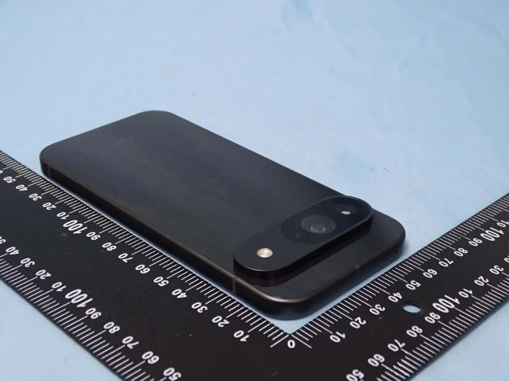 Révélation du Google Pixel 9 Pro Fold : Photos, batteries et vitesse de charge 65 Pixel9Photos2 016