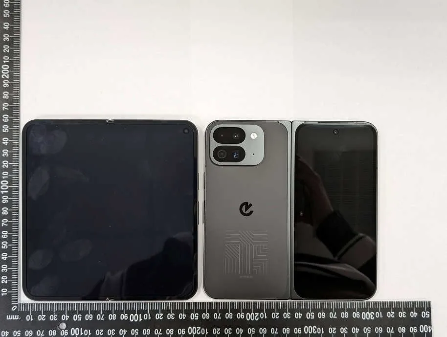 Révélation du Google Pixel 9 Pro Fold : Photos, batteries et vitesse de charge 51 Pixel9ProFoldPhotos 084 jpg