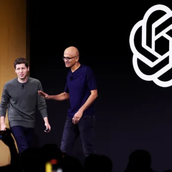 Apple et Microsoft prennent du recul par rapport à OpenAI