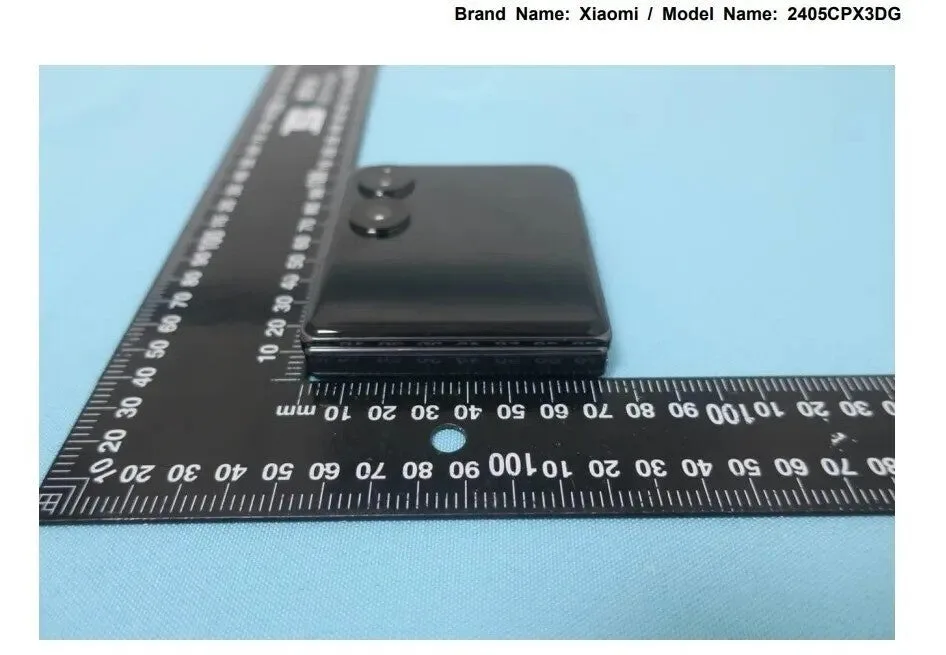 Xiaomi Mix Flip : Le nouveau smartphone pliable à clapet aperçu ! 51 Xiaomi Mix Flip NCC 7 ezgif jpg
