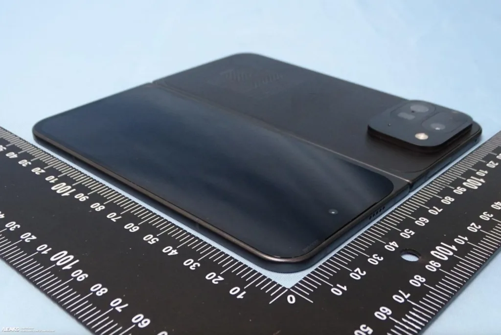 Révélation du Google Pixel 9 Pro Fold : Photos, batteries et vitesse de charge 59 google pixel 9 pro fold prototyp 2