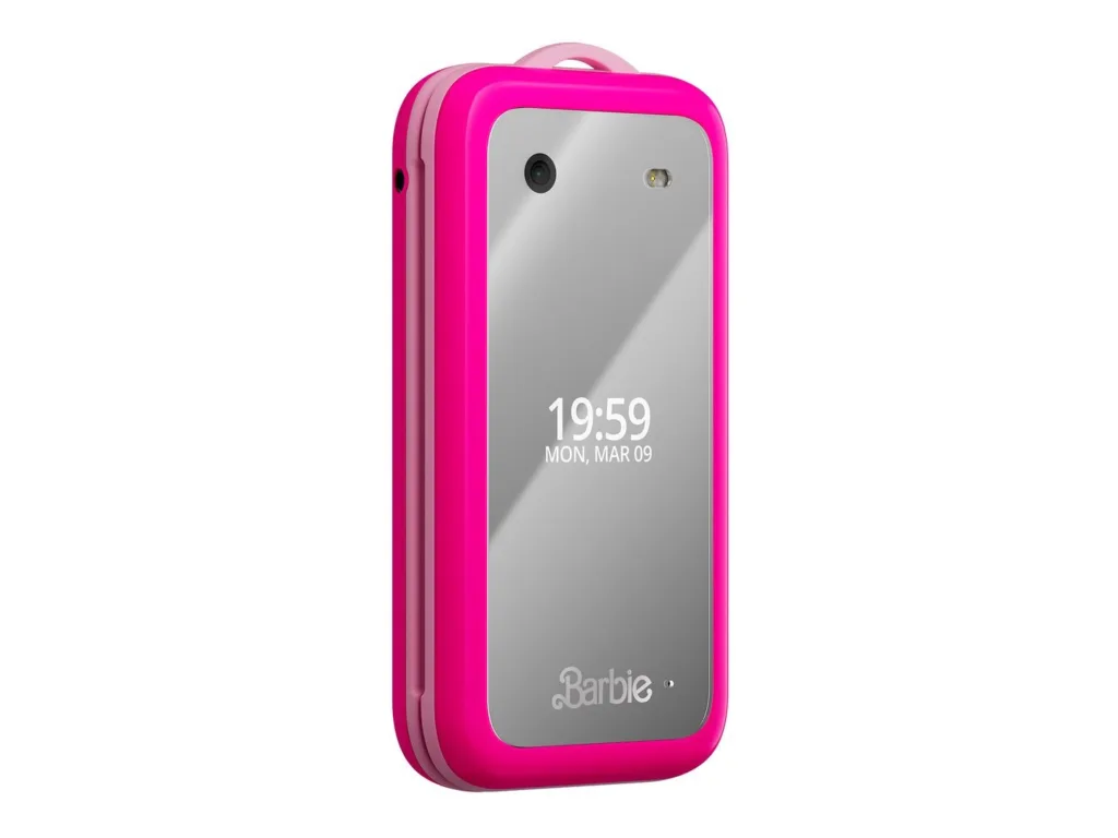 Barbie Phone : Le smartphone à clapet rétro de HMD et Mattel pour une déconnexion stylée 50 Barbie Rational Closed FrontLHS