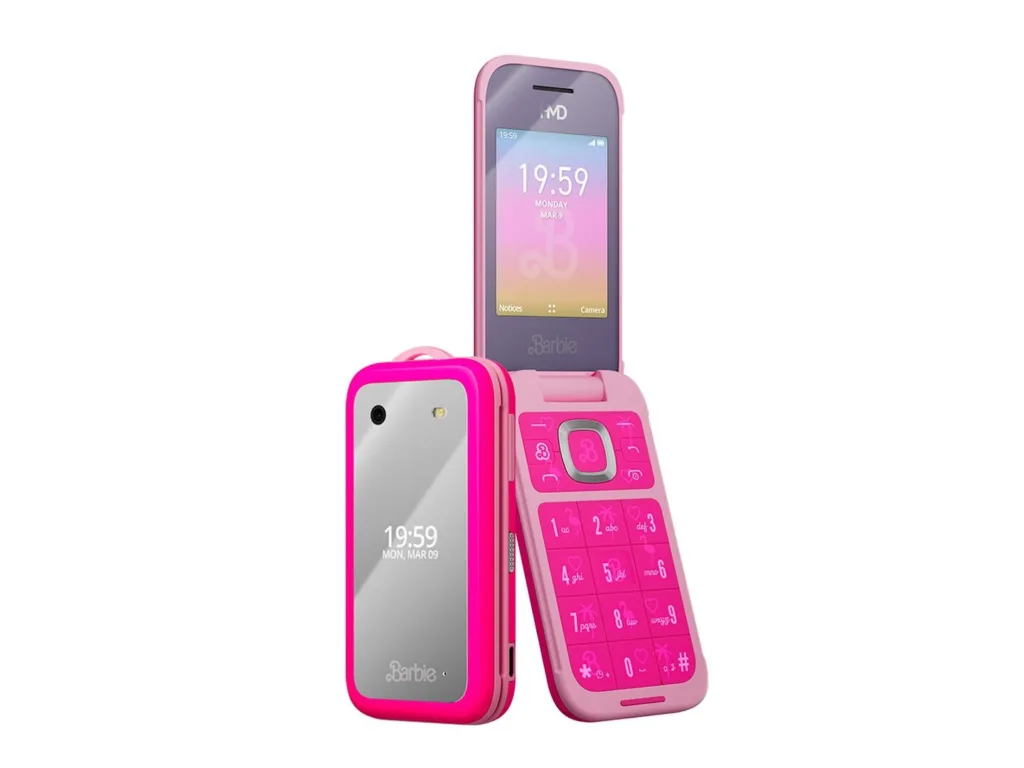 Barbie Phone : Le smartphone à clapet rétro de HMD et Mattel pour une déconnexion stylée 47 HMD BARBIE emotional 01