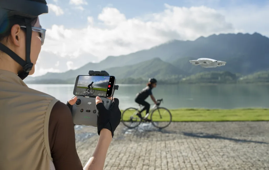 DJI Neo : Le nouveau drone ultra-compact qui simplifie la vidéo 4K 39 RC N3 Romote Control EN UI