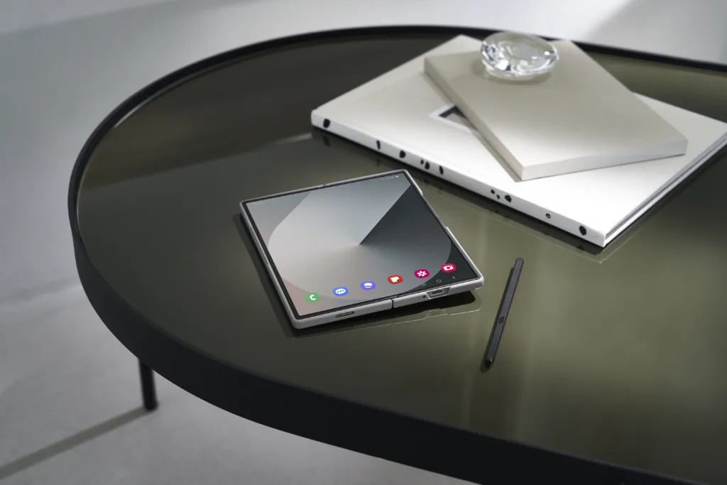 004 product galaxy zfold6 silvershadow spen