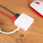 USB 3 Hub lifestyle 2048x1365 1