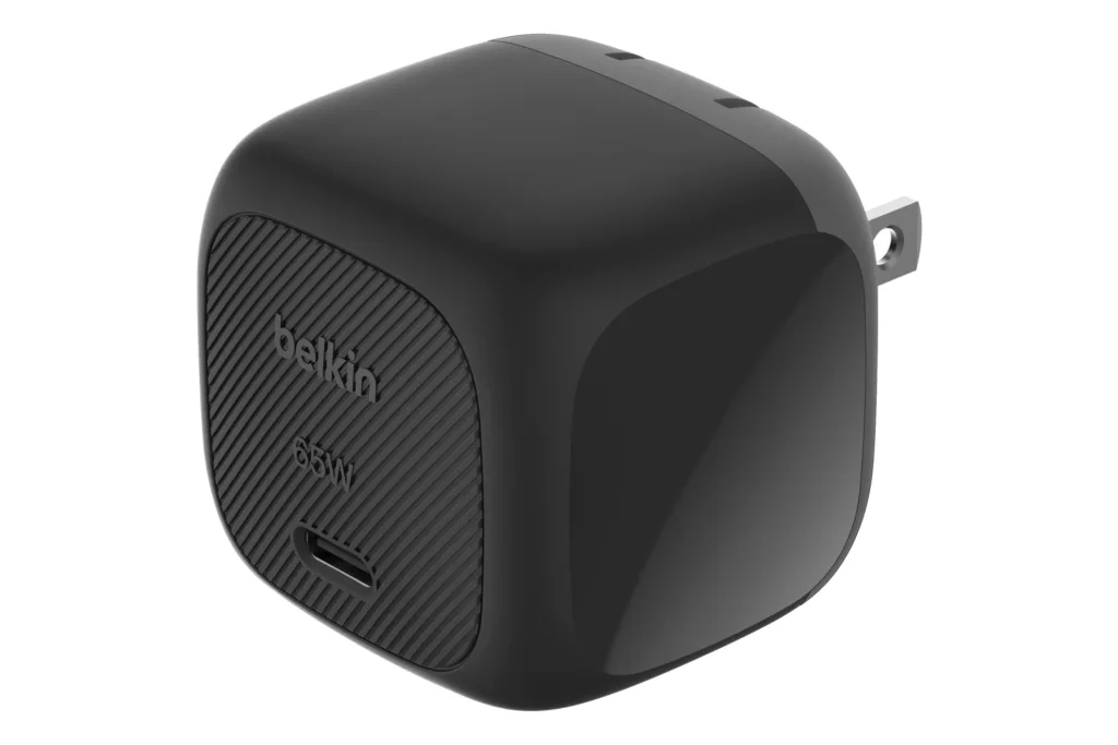 CES 2025 : Belkin Stage Power Grip, transformez votre iPhone en appareil photo pro ! 54 belkin boost charge compact usb