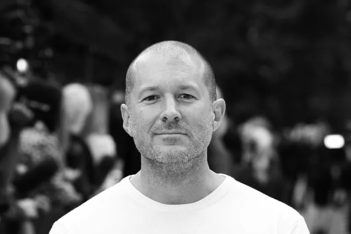 OpenAI et Jony Ive, le duo qui va réinventer l’IA dans un smartphone ?