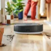 Roomba 205 DustCompactor Combo : iRobot lance un aspirateur robot compact avec compactage de poussière
