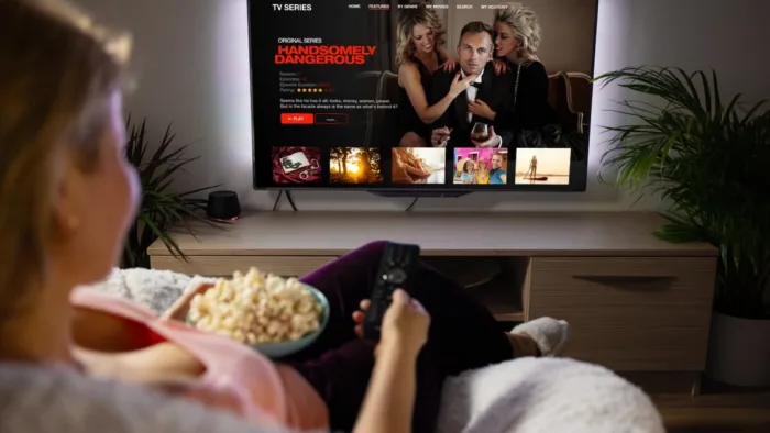 Netflix : L’IA d’OpenAI vous aide à trouver le film parfait, selon votre humeur !